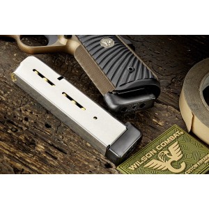 Wilson Combat 1911 in 45 ACP, Full-Size, 8 Round, Extended Base Pad 47DE