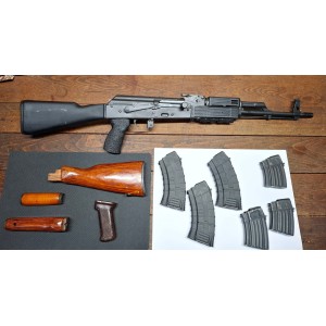 Kalashnikov AK 47 PROVENIENZA Arsenale militare di Cugir 7,62x39