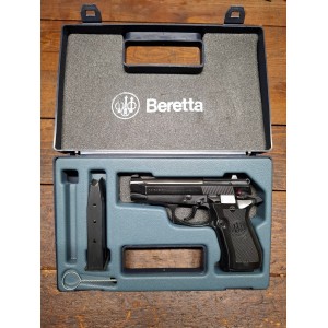Beretta 84F - 9 Corto