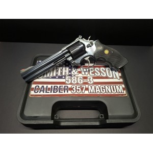 Smith & Wesson 586-3 calibro 357 Magnum