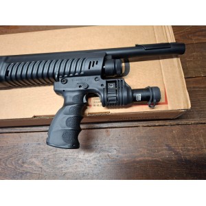 Uzkon AS-42 calibro 12 Magnum + FAB Defense T-GRIP System