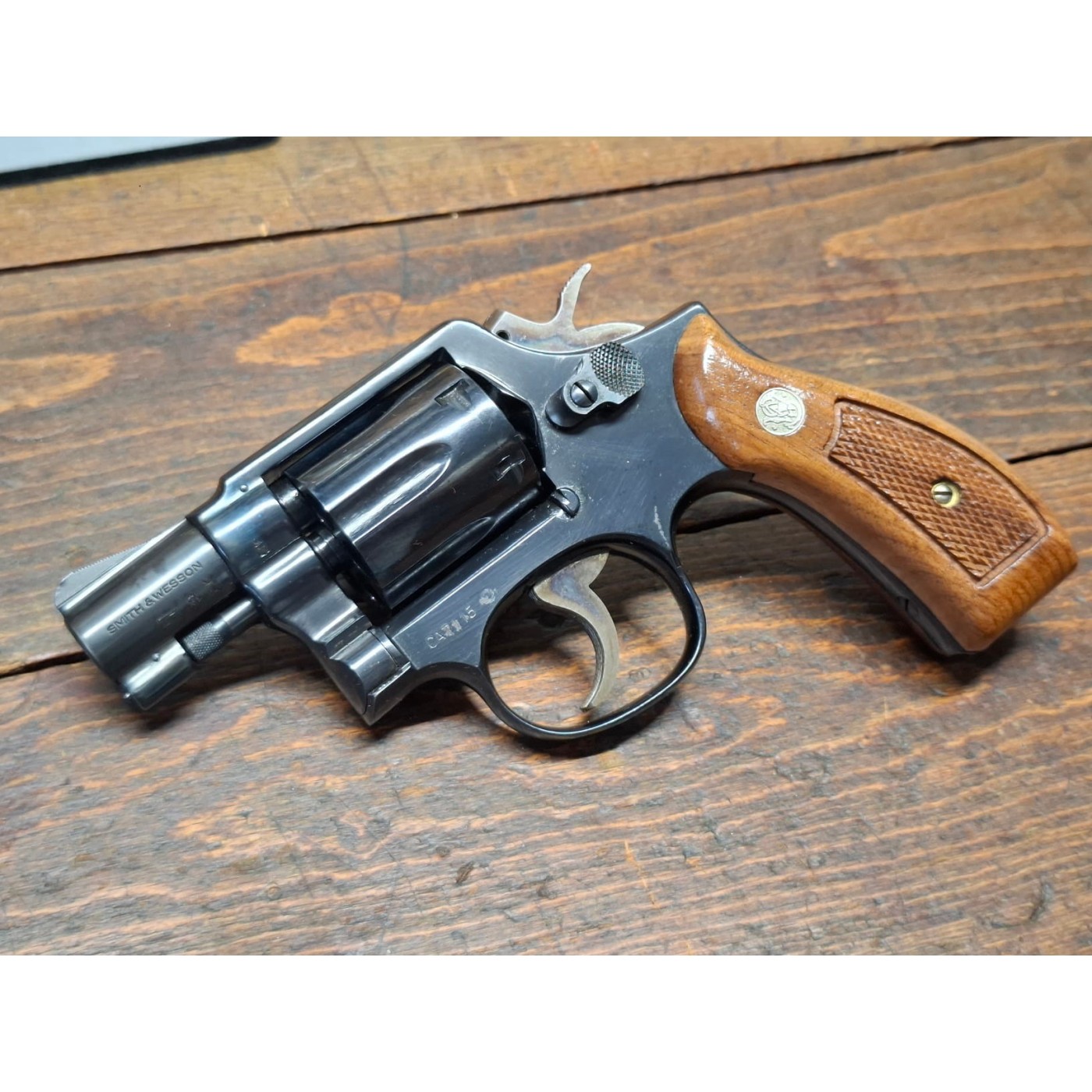 Smith & Wesson 10-7 in 38 spl