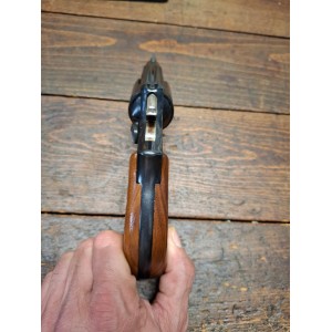 Smith & Wesson 10-7 in 38 spl
