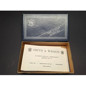 Smith & Wesson 37 Airweight (Chief's Special Airweight) .38 Special
