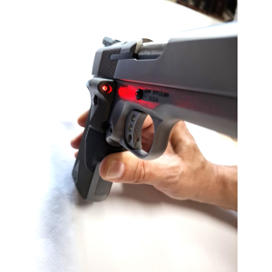 Smith & Wesson modello 1911 / Laser / calibro 45 ACP