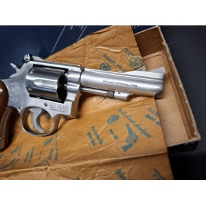 SMITH & WESSON MOD. 67 Combat Masterpiece CAL. 38 Special
